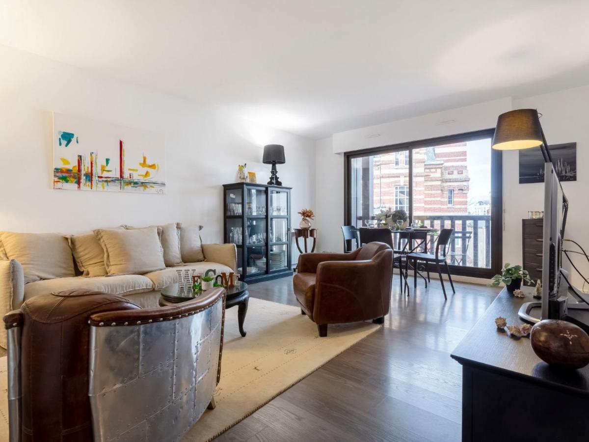 Apartment Jean Mermoz By Interhome โดวีลล์ ภายนอก รูปภาพ